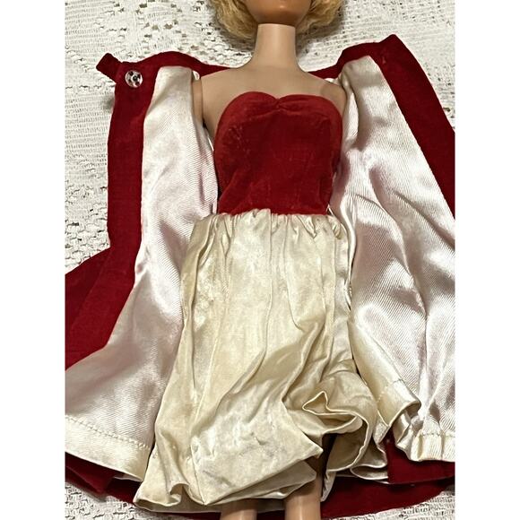 Vintage 1968 Mattel Barbie Blonde Bubblecut Doll W/ Red Flare Coat & Dress - Picture 5 of 12